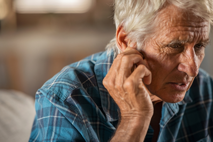 Does hearing loss contribute to Dementia?